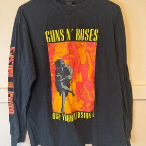 H&M Guns N' Roses Use Your Illusion I Long Sleeve Tee. Size M.